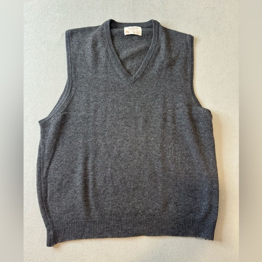 VTG Thane Sweater Vest 100% two-ply lambs wool Size Large men’s